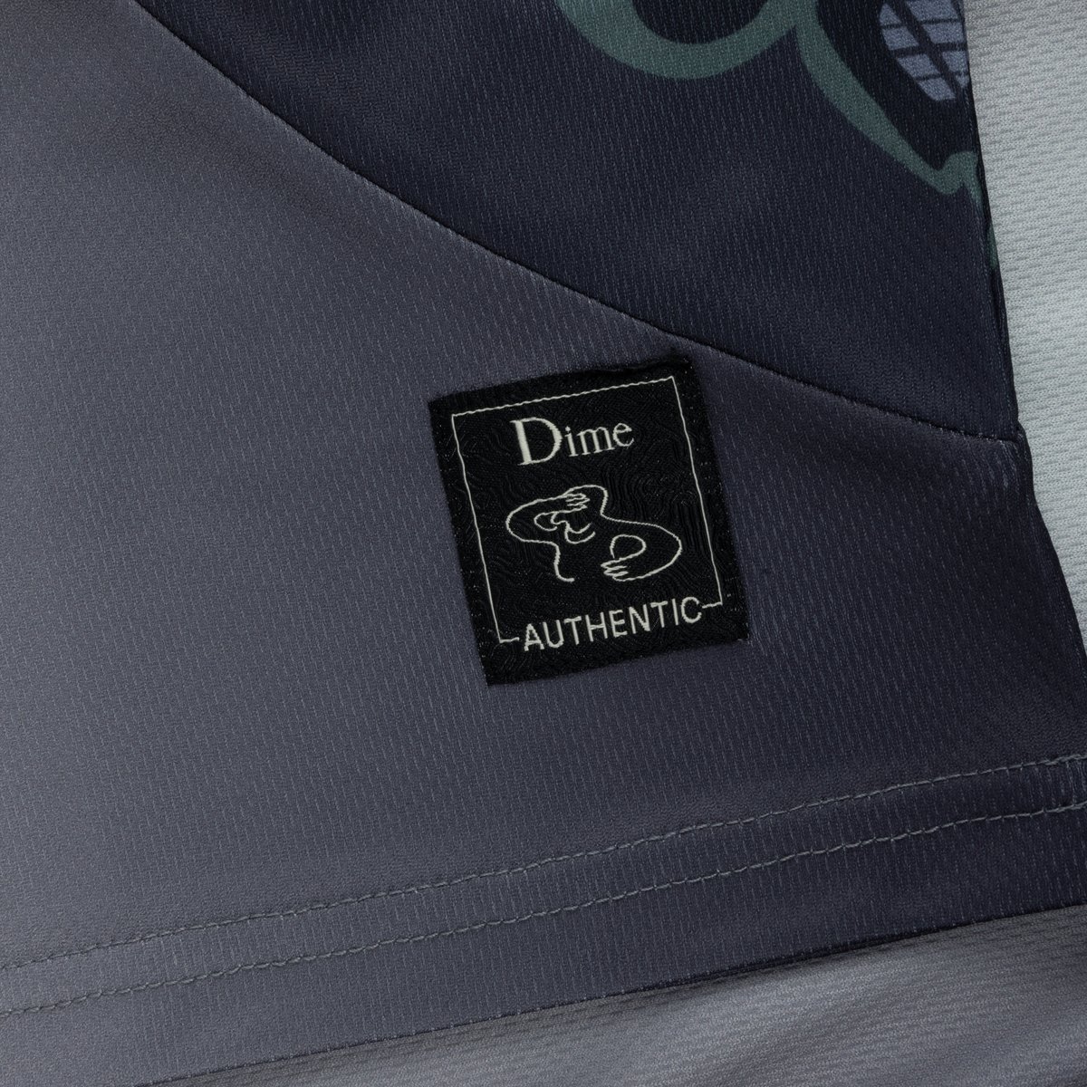 DIME 人気☆ブルー＆グレー Holy Flame Jersey トップス DIME HOLY FLAME JERSEY - SILVER FIRE - PLA Skateboarding