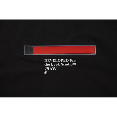 LQQK STUDIO RED STRIPE RAGLAN LONG-SLEEVE BLACK