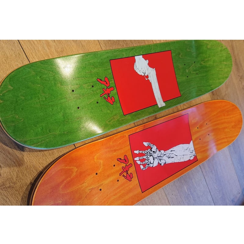 ジェレミークライン JEREMY KLEIN HOOK UPS SKATE DECK AKIRA HAND SCR