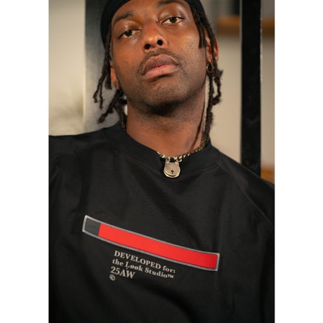 LQQK STUDIO RED STRIPE RAGLAN LONG-SLEEVE WHITE