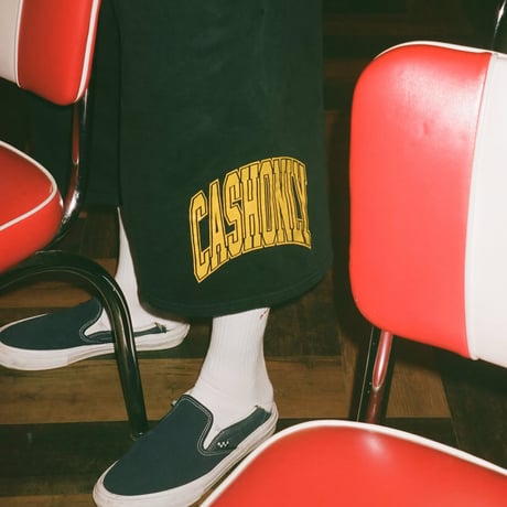 CASH ONLY Bench Fleece Shorts Black