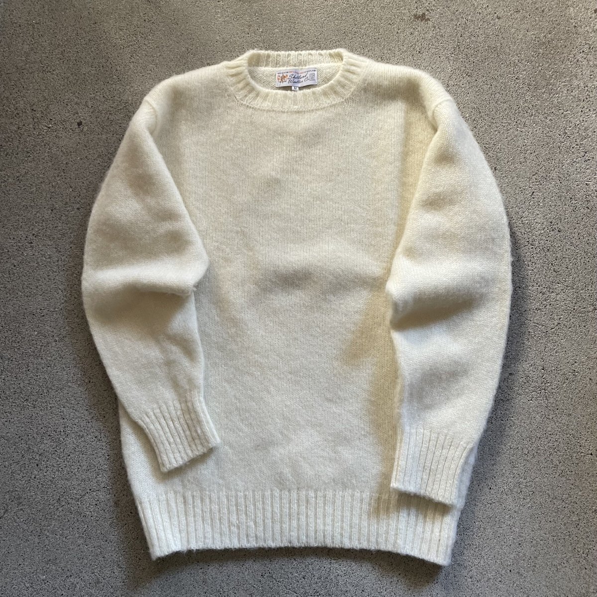 Shetland Woollen Co. Shaggy dog sweater( Winte Shetland Woollen Co. Shaggy dog sweater( Winte