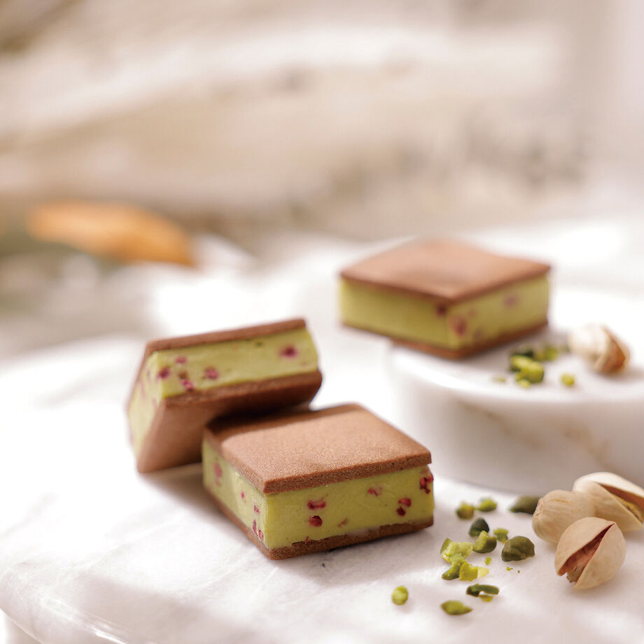 ピスタチオ様　専門 ベイシア 素焼きピスタチオ 200g｜ベイシアネットスーパー