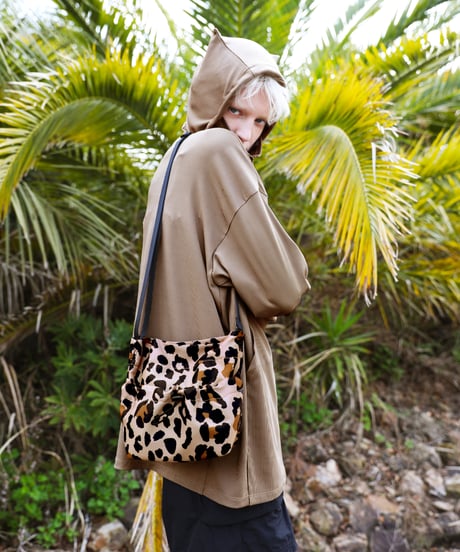 CATEGORY SHOULDER BAG | WCJ OFFICIAL WEB STORE