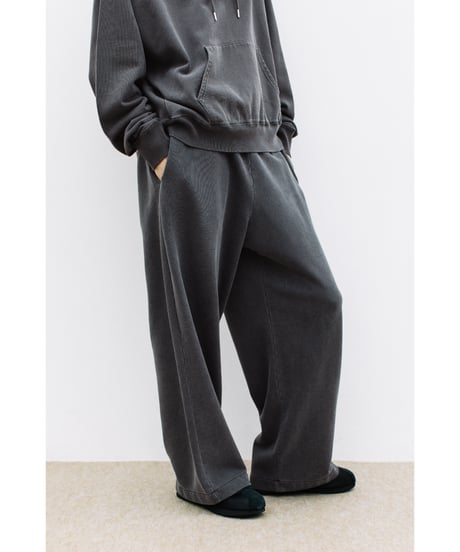 ピグメントスウェットパンツ【WCJ-NA-051BLK】