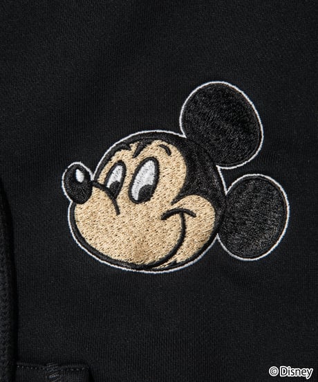 Disney / EMBROIDERY ZIP HOODIE(ミッキー)【WCJ-TD-044BLK01】