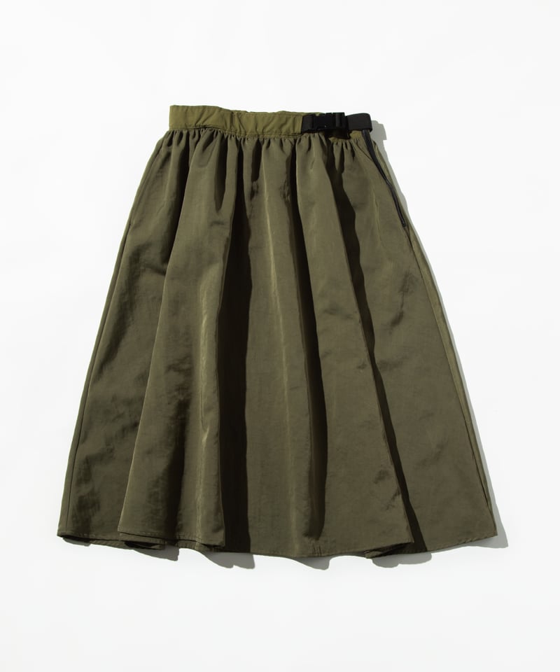 WCJ ナイロンジャンパースカート　カーキ　2way スカート　ジャンスカ WCJ ナイロンジャンパースカートカーキ2way スカートジャンスカ