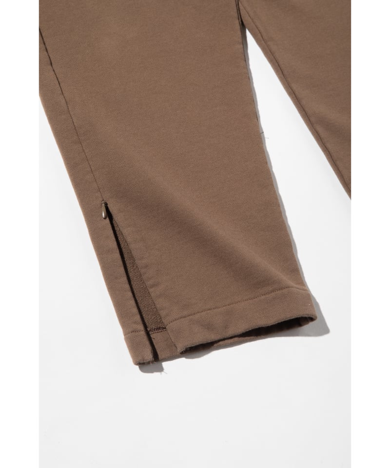 WCJ 上下セット　ディズニーブラウンスウェット Disney / SWEAT PANTS(ミッキー)【WCJ-NA-050BRN01】 | W