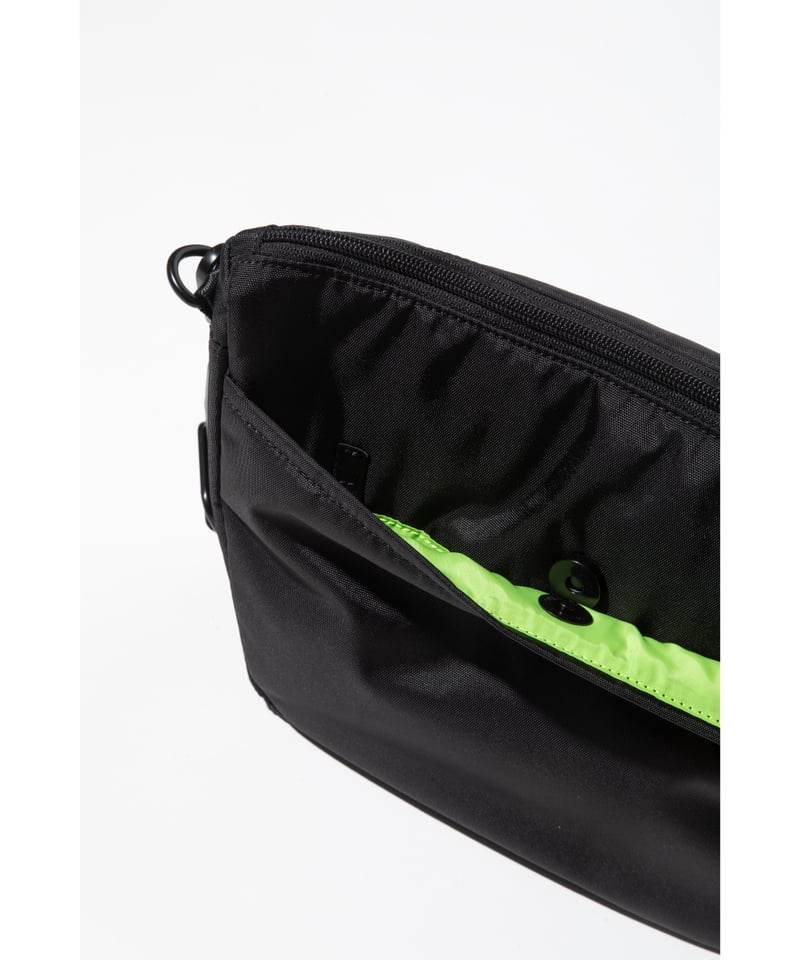 撥水ショルダーバッグ♡wcj 撥水】ショルダーバッグ【WCJ-QU-130BLK】 | WCJ OFFICIAL WEB