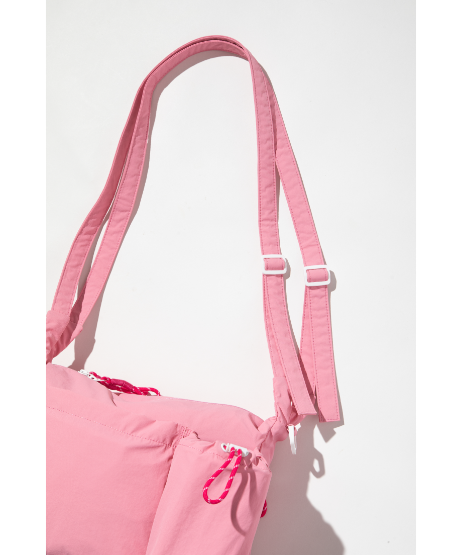 SHOULDER / BLACK – VAKT. - バッグ 