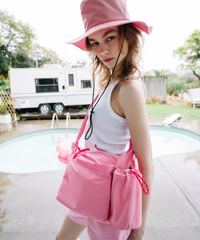 SHOULDER / BLACK – VAKT. - バッグ 