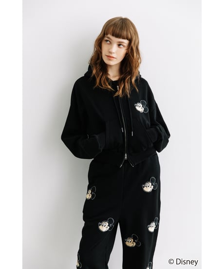 Disney / EMBROIDERY ZIP HOODIE(ミッキー)【WCJ-TD-044BLK01】