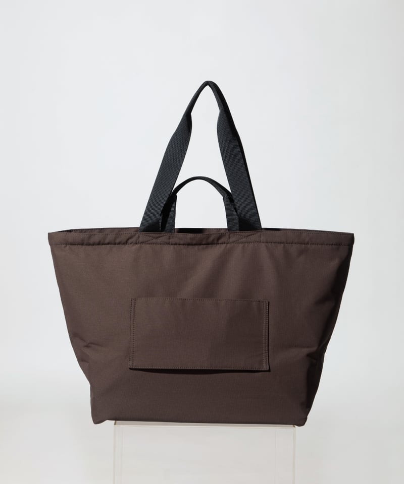 aki　WCJ ディズニー　ミッキー　ビッグ　撥水　トートバッグ　ブラック 撥水】Disney / REVERSIBLE TOTE BAG(ミッキー)【WCJ-TD-0