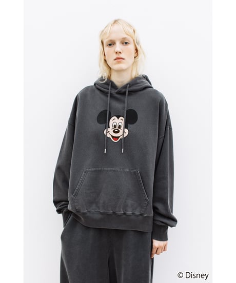 Disney / SWEAT HOODIE(ミッキー)【WCJ-NA-052BLK01】