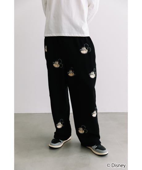 Disney / EMBROIDERY SWEAT PANTS(ミッキー)【WCJ-TD-045BLK01】