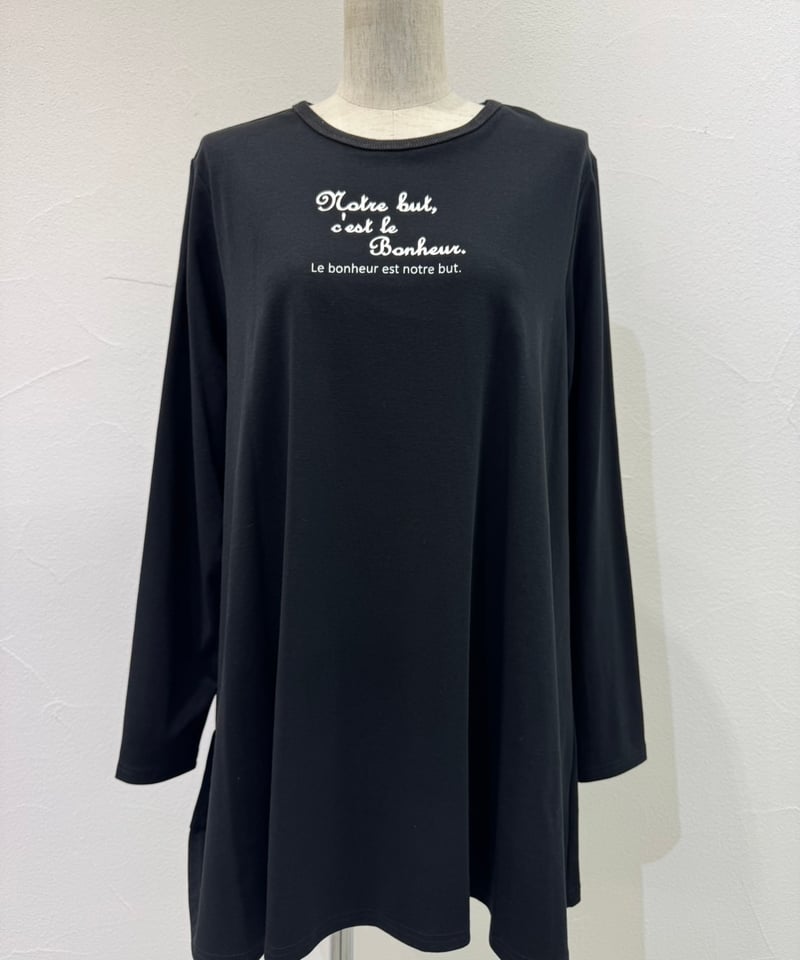 ♥️ロゴが沢山♥️レオナールチュニック試着程度 予約〆切11/11(火)23:59まで》2月上旬〜2月中旬 【CYAN TOKYO】フレ