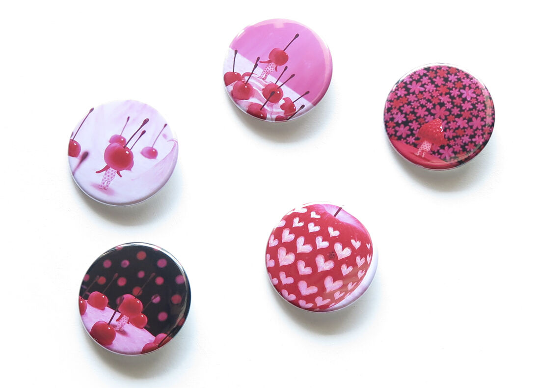 オンラインストア限定 Ø 44mm 缶バッジ 5個セット yuji iwasaki