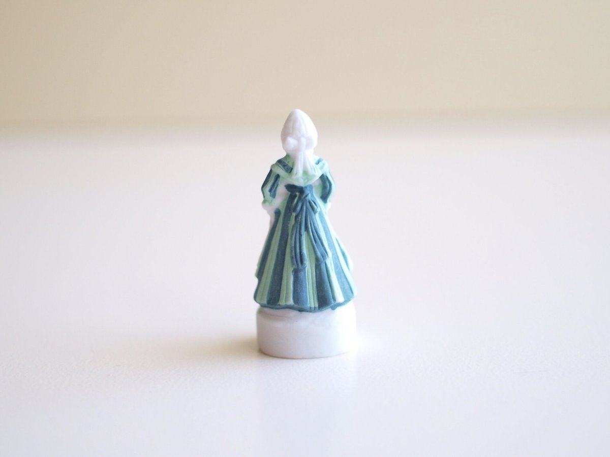 アンティークフェーブ／フランスの民族衣装（ポワトゥーシャラントA