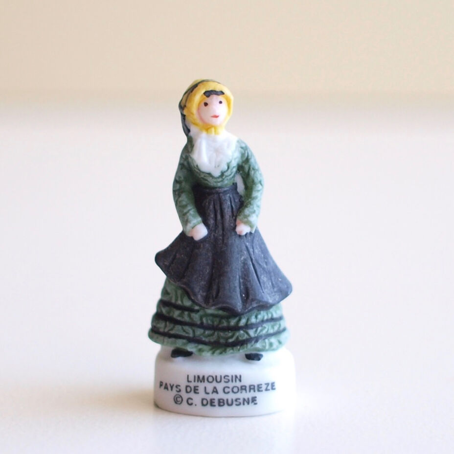 アンティークフェーブ／フランスの民族衣装（リモージュ） | Tähti