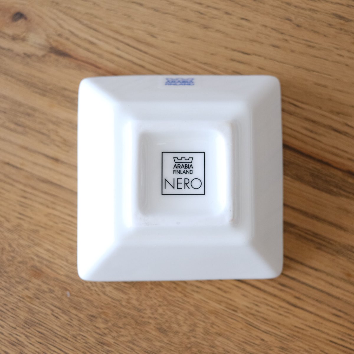 ARABIA Nero スクウェアディッシュ 10cm / valkoinen（ホワイト） |