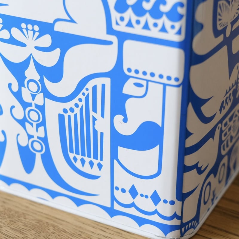 marimekko KANTELEEN KUTSU ブリキ缶 | Tähti