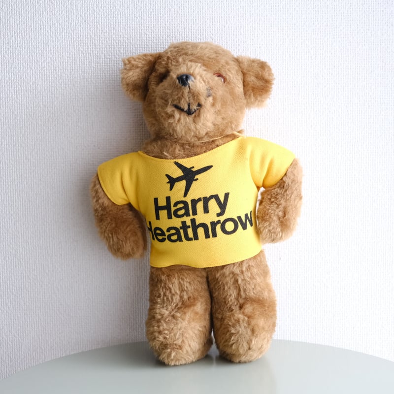 Harry Heathrow 1983 / ロンドン ヒースロー空港のクマさん ぬいぐるみ