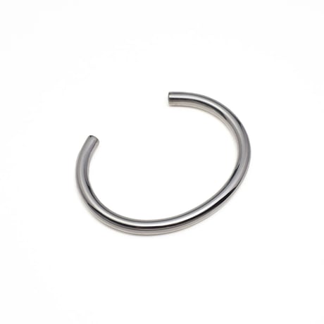 round shape silver bangle
