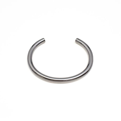 round shape silver bangle