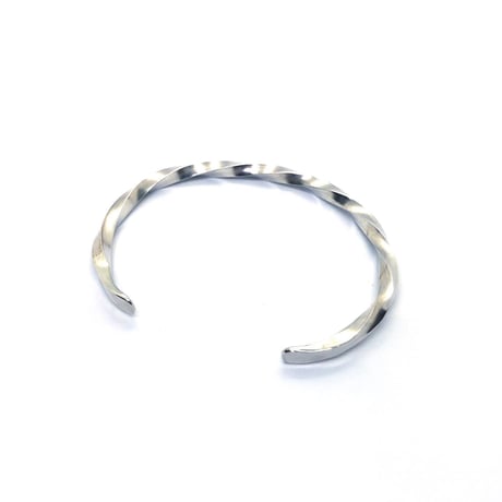 silver bangle 04