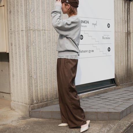 twill  tuck  pants