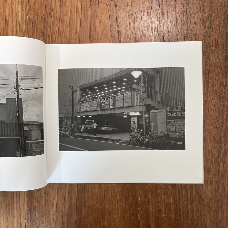 尾仲浩二 サイン有 写真集「DISTANCE」 尾仲浩二 サイン有 写真集「DISTANCE」