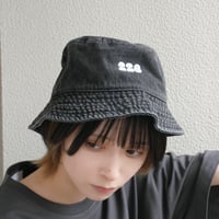 #04 Logo Bucket Hat / Black