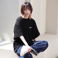 #03 Dahris Tee / Black