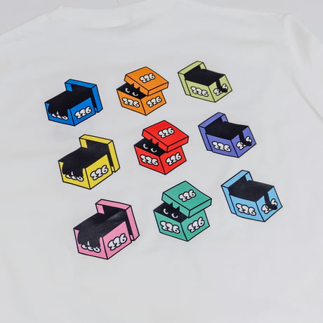 Cat in L/S Tee / White