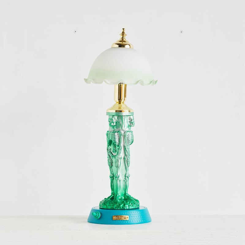 HELL'S PILLAR LAMP | magma-online.com