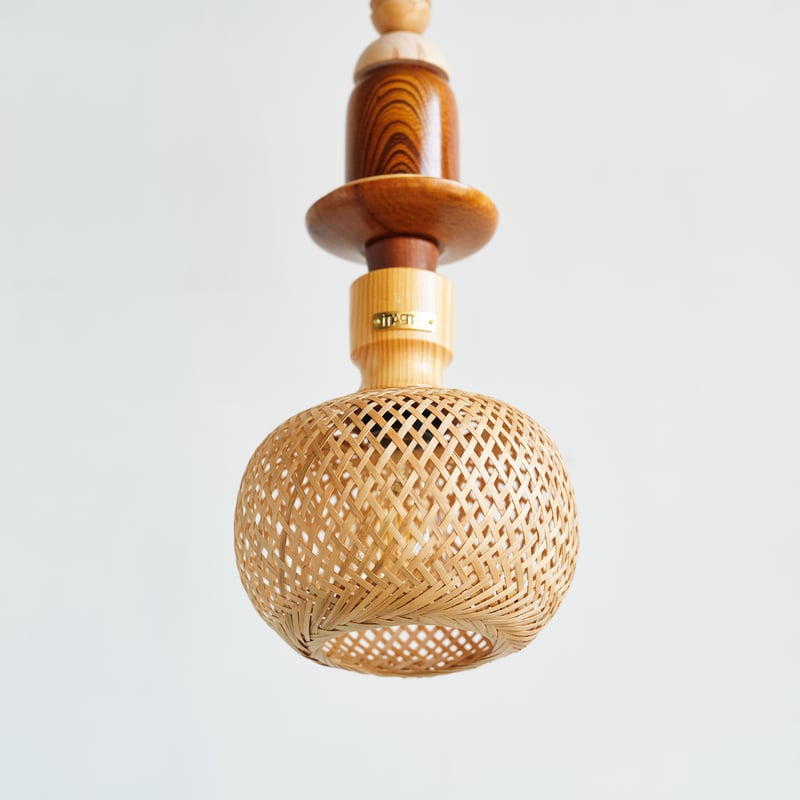WOODEN CEILING LAMP | magma-online.com