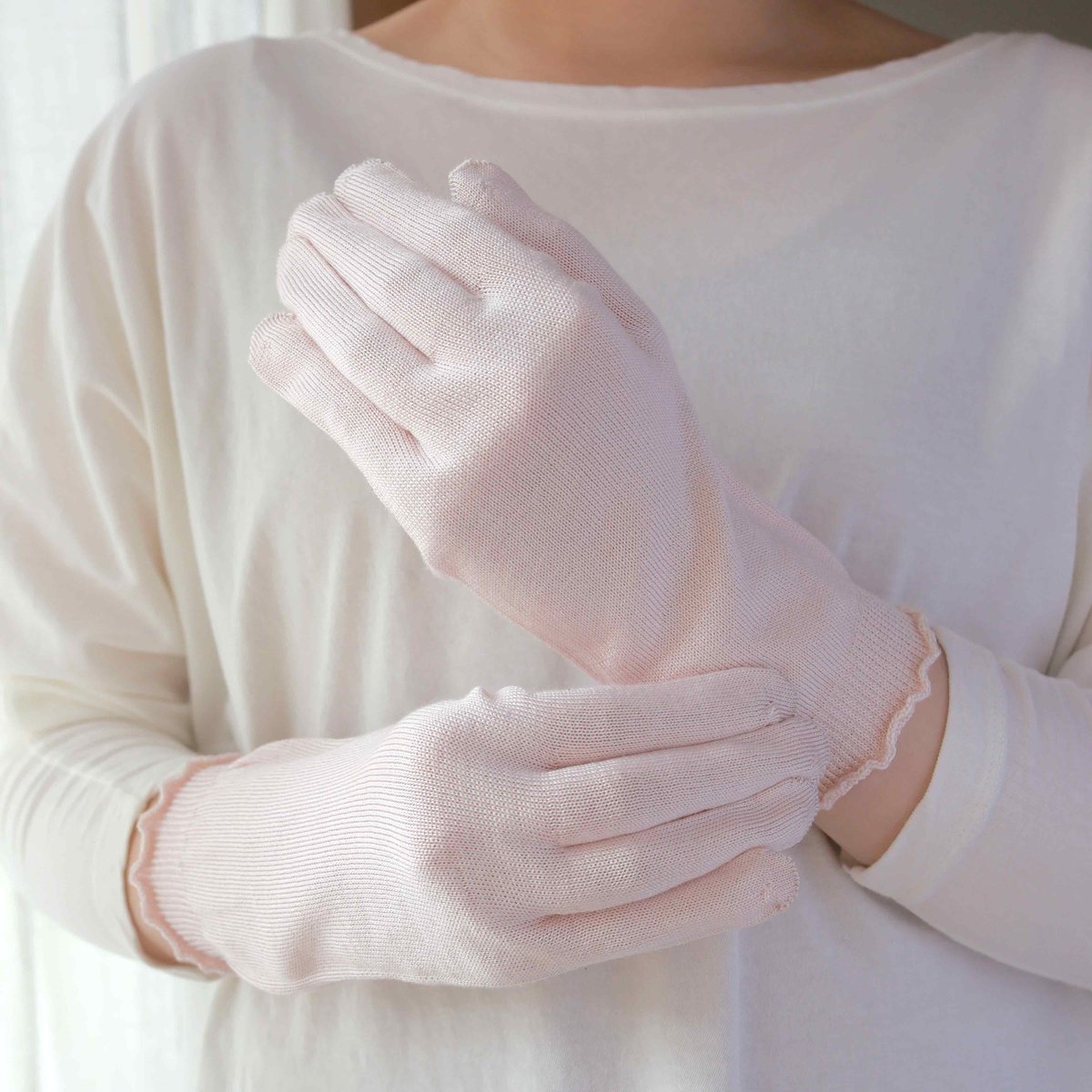 【専用】シルク ナイトグローブ ベージュ 10個セット hasegawa】シルクナイトグローブ | & Silk