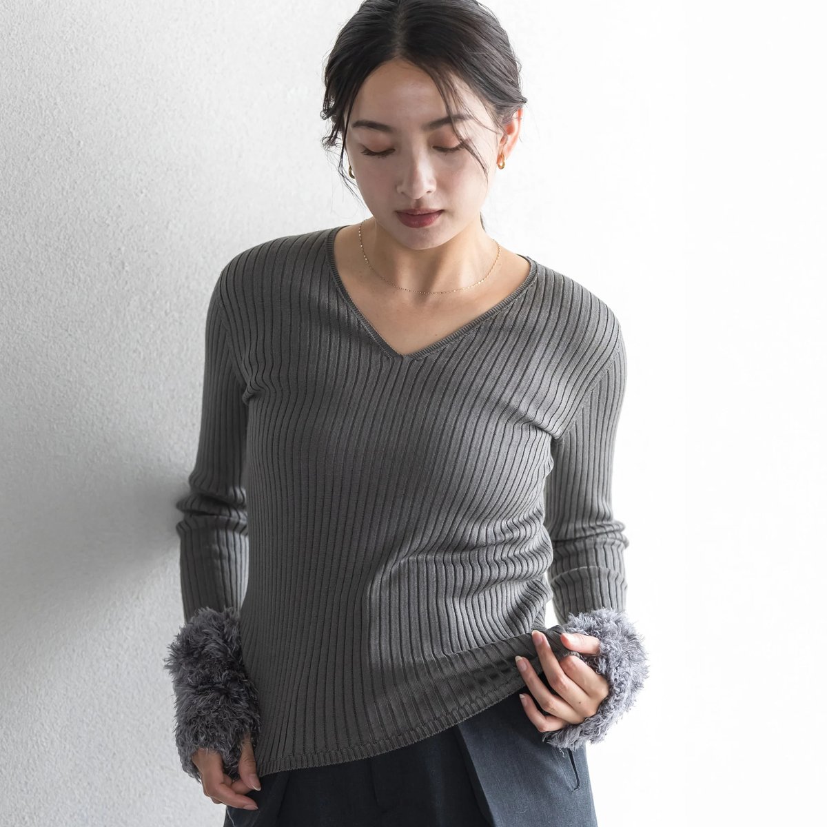 ど*衛様 【美品】ARROW57 田中さんのVネック セーター SC.VT シル ど