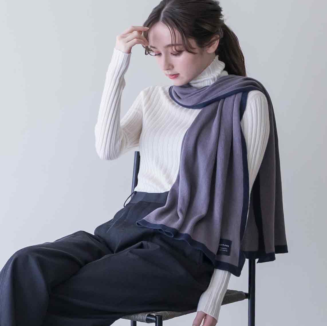 ヤンチェオンテンバールウエアブルストール J_O ORIGINALウェアラブルストール【グレー】 | JANTJE_ONTEMBAAR