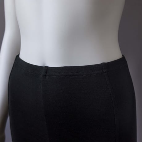 【SISIA】ウォッシャブルシルク スリット入りレギンス