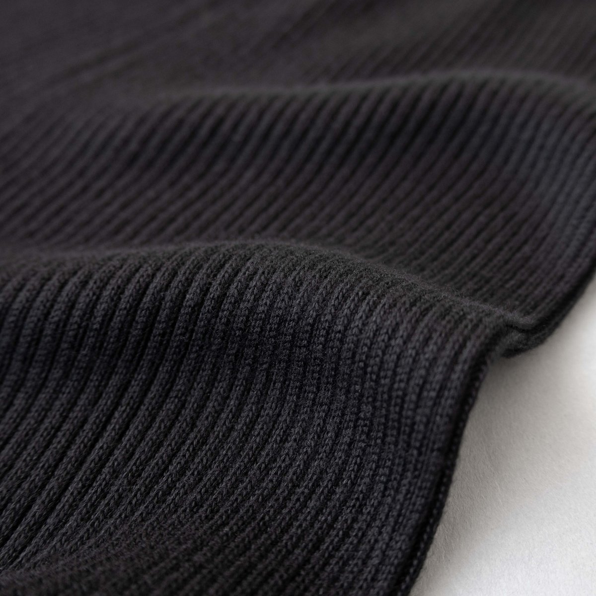 sof.】シルクレギンス10分丈 | & Silk