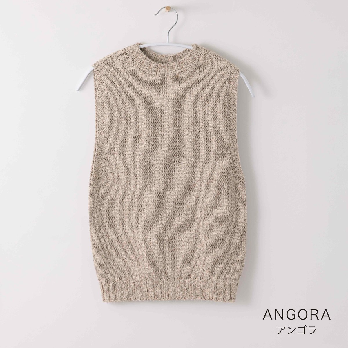 OSKLEN - OSKLEN 100%SILK TOP シルクベスト S サイズ　新品未使用 シルク 天竺 モックネック ベスト セーター 袖なし トップス