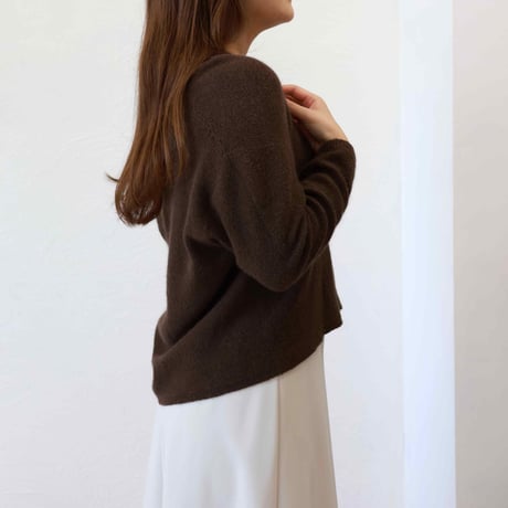 【在庫限りで販売終了】スリットネックプルオーバー〚SW0957〛