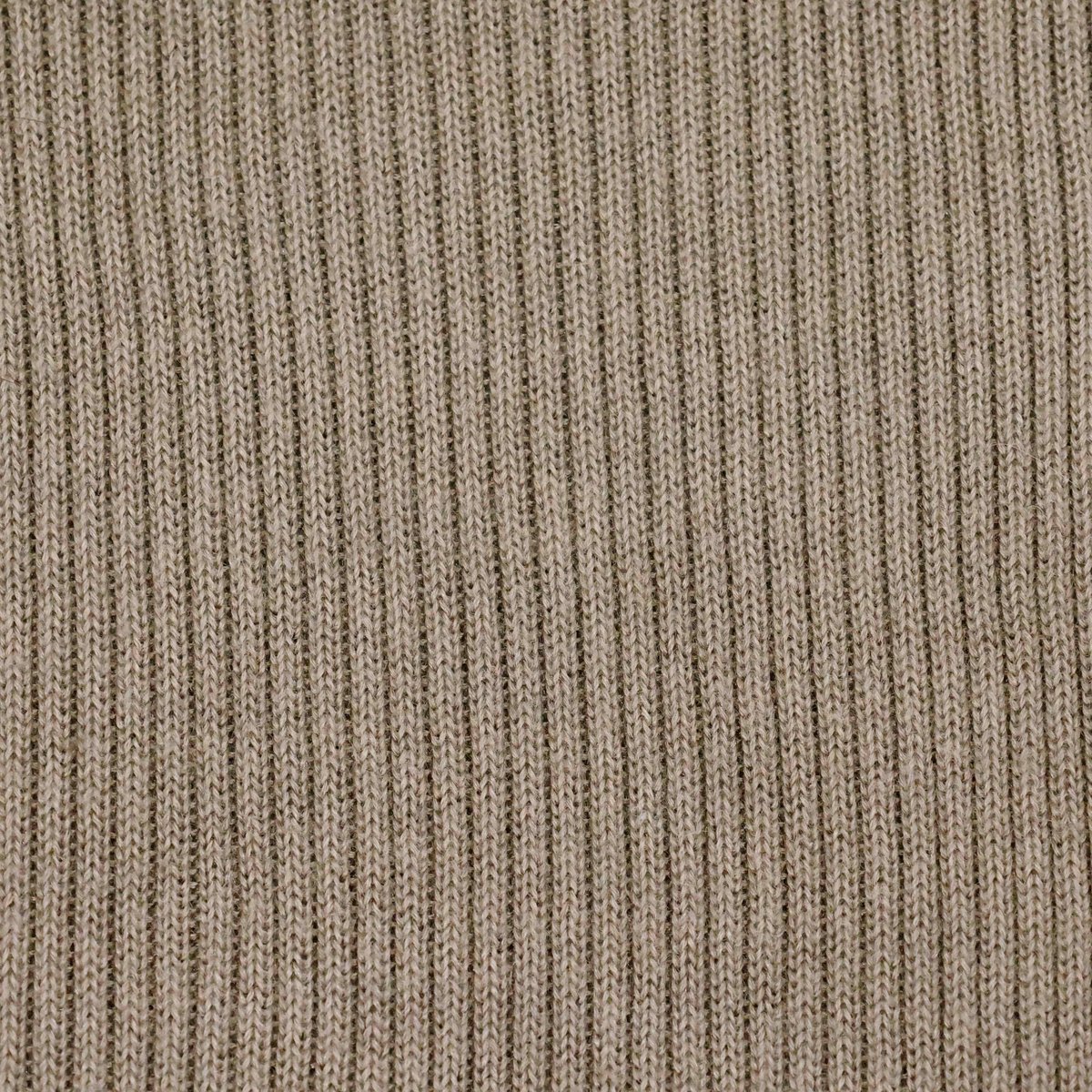 ふわふわシルクタートルネックセーター〚SW0085〛 | & Silk ふわふわシルクタートルネックセーター〚SW0085〛 | & Silk