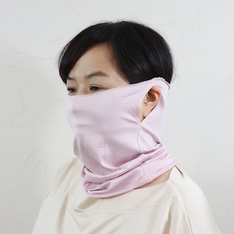 【在庫限りで販売終了】なめらかシルクのネックゲイター