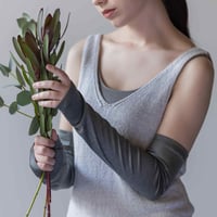 【sof.】シルクのすべすべ 日よけカバー