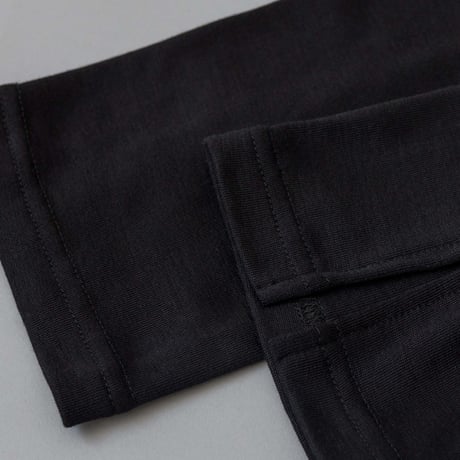 【SISIA】ウォッシャブルシルク スリット入りレギンス