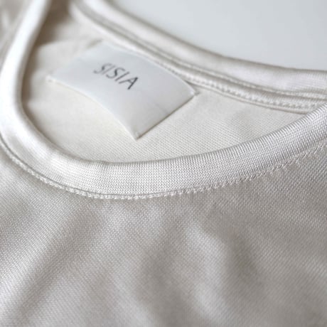 【SISIA】シルク ノースリーブ