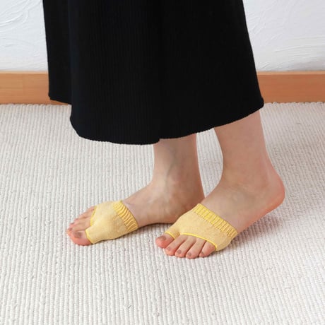 【sof.】シルクコットンのサンダルソックス＜トングタイプ＞