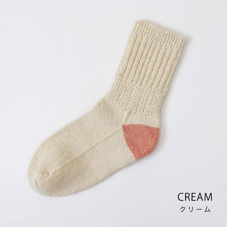 【sof.】シルクノイル ケーブルソックス（22-24cm）